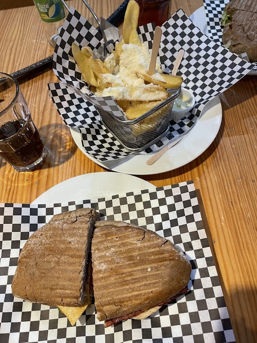 Tío Gilito Burger&amp;Bar - Foto 7