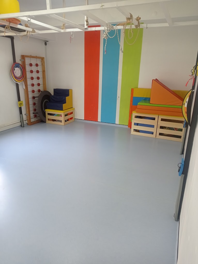 Kidzone Balçova - Çocuk Gelişim Takipli Aktivite Merkezi - Foto 6