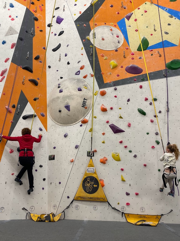 Sky Zone Trampoline Park - Foto 1