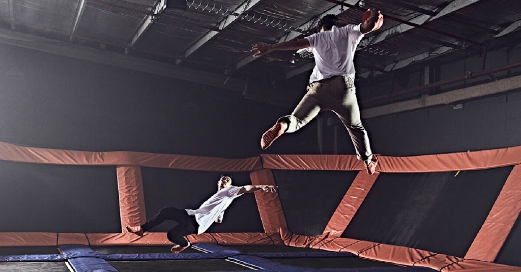 Sky Zone Trampoline Park - Foto 1