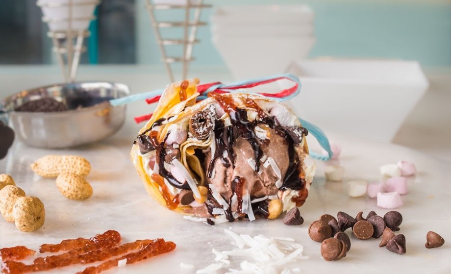 Carnival Crepes, Shakes and Caffeine - Foto 5