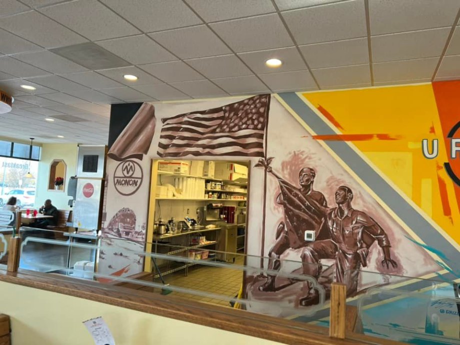 Uptown Cafe - Foto 8