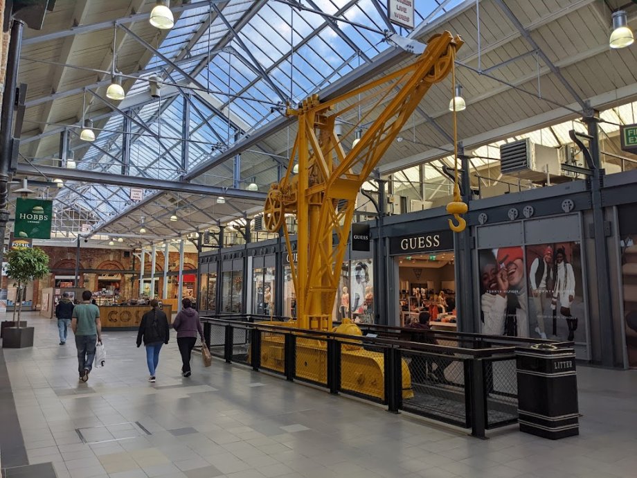 Designer Outlet Swindon - Foto 3