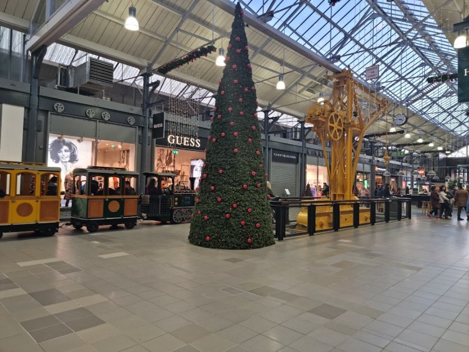 Designer Outlet Swindon - Foto 9