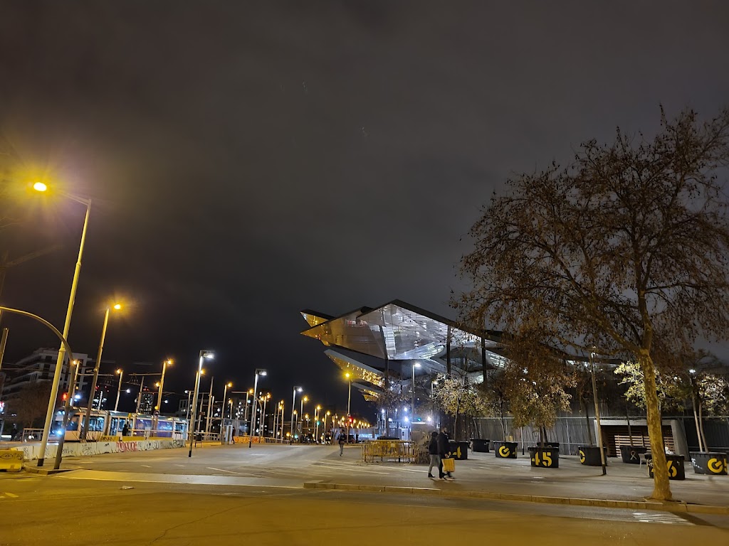 Plaza de las Glorias Catalanas 7