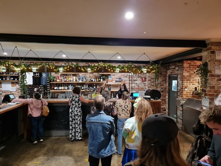 King Road Brewing Co - Foto 5