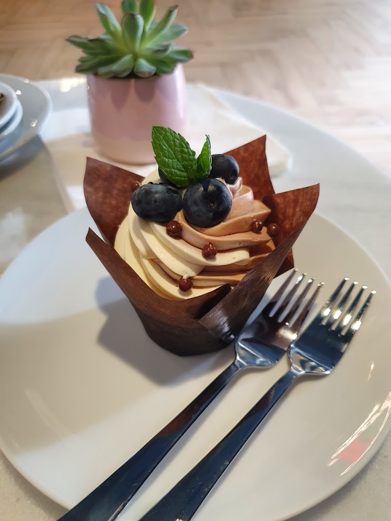 Baked By Batko Cafe - Foto 8