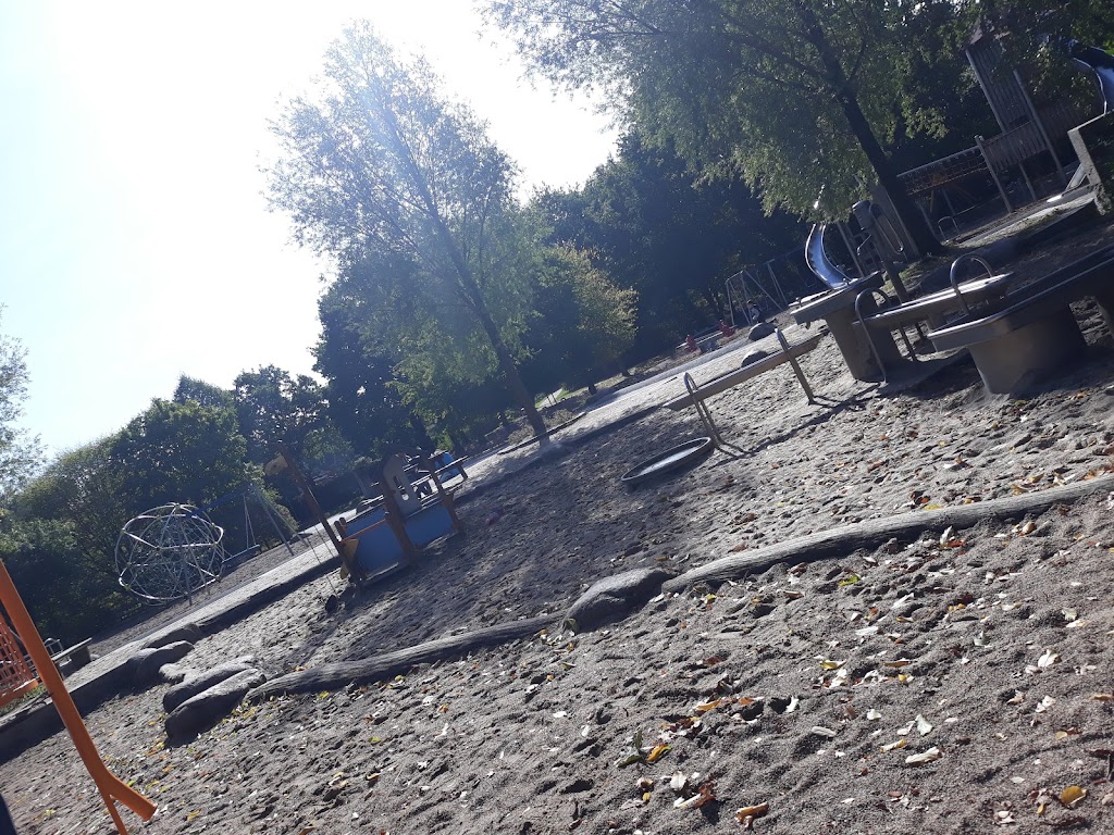 Abenteuerspielplatz - Foto 1