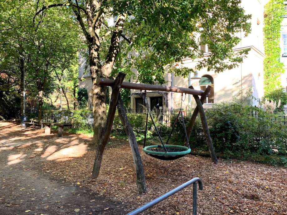 Spielplatz - Foto 2