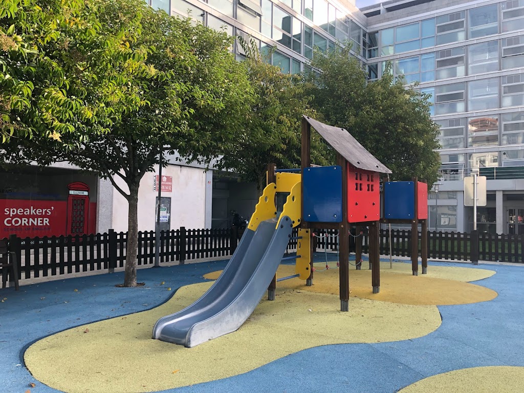 Parque infantil 8 de Marzo - Foto 1