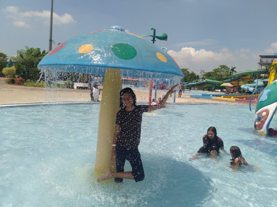 Funtasia Water Park - Foto 7