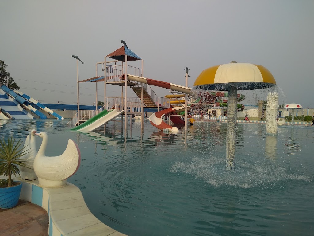 Funtasia Water Park and Resort - Foto 1