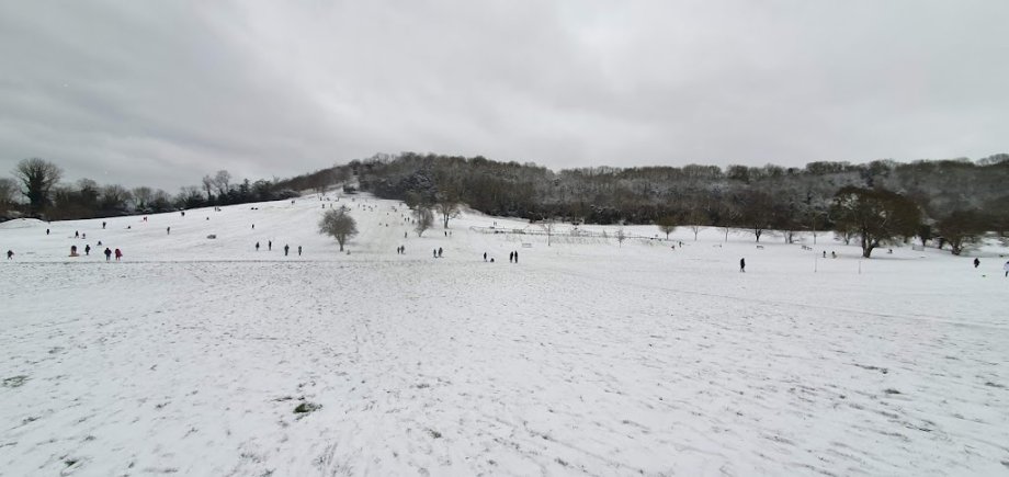 Whyteleafe Recreation Ground - Foto 5