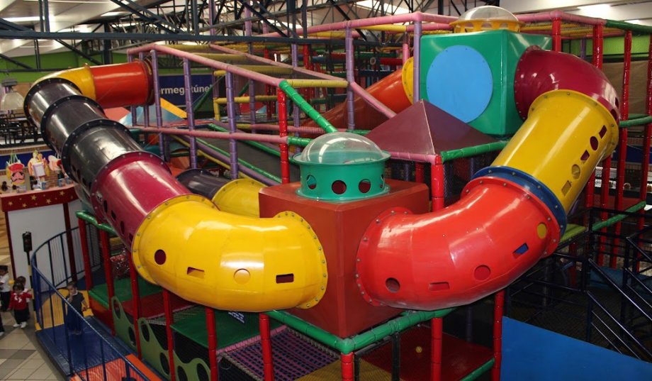 Parque de Aventuras en Familia ShowPlace / Jardín Infantil Paco y Tuti - Foto 2