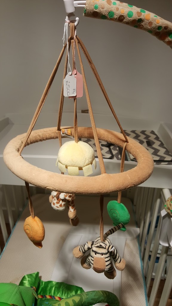 Fara Kids Charity Shop 8