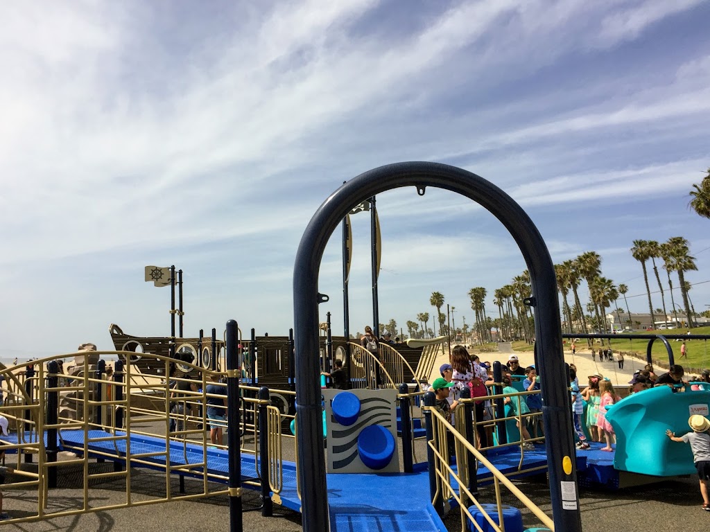 Huntington Beach All Inclusive Playground - Foto 1