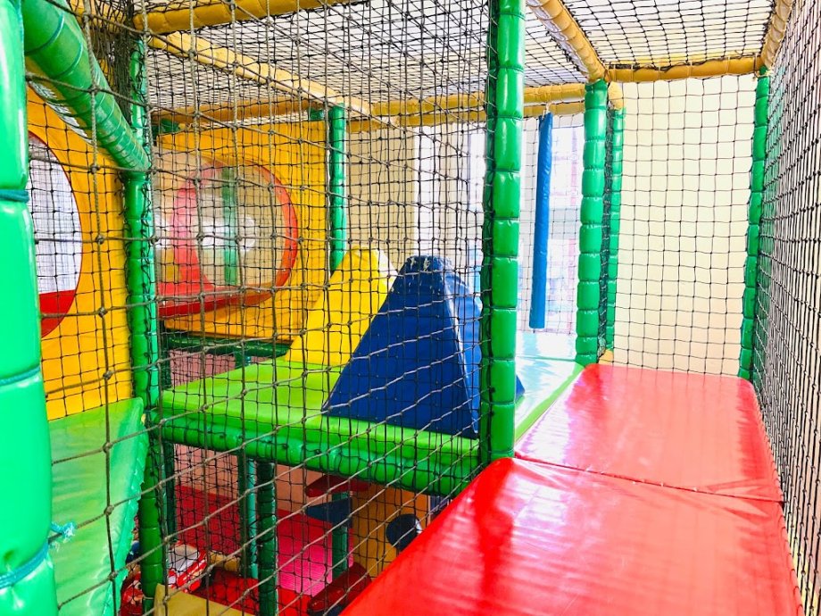 Kindercafé Spielzimmer - Foto 4