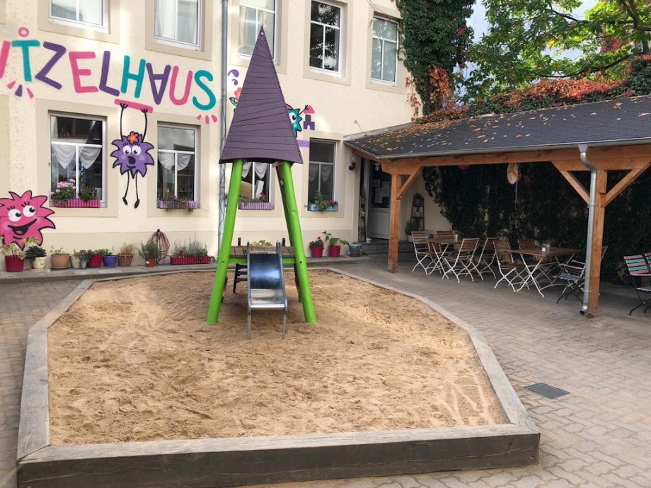 Mutzelhaus Dresden - Kindercafé/Familienrestaurant - Foto 2