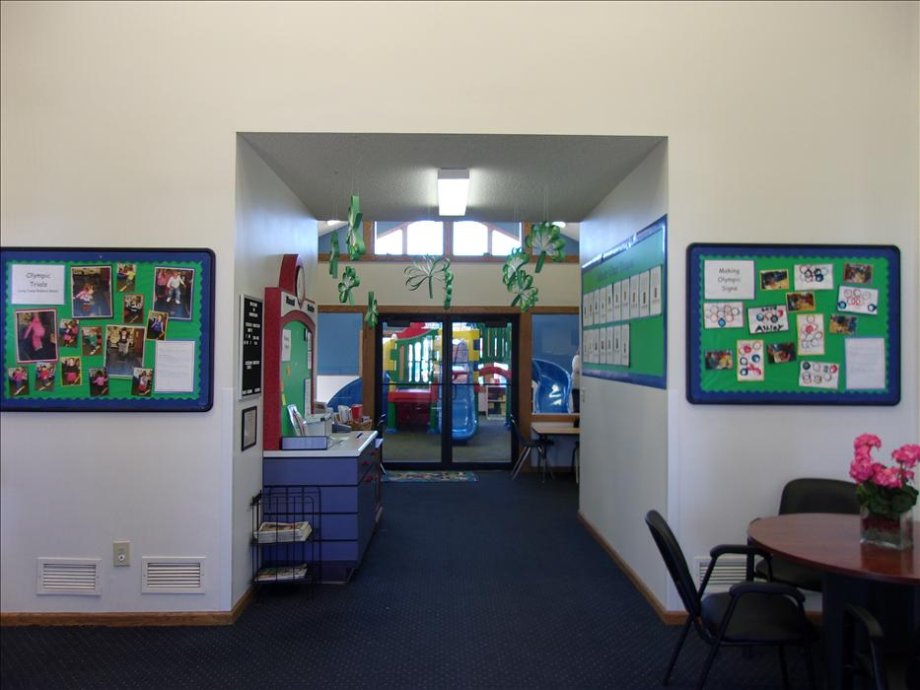 County Line Road KinderCare - Foto 6