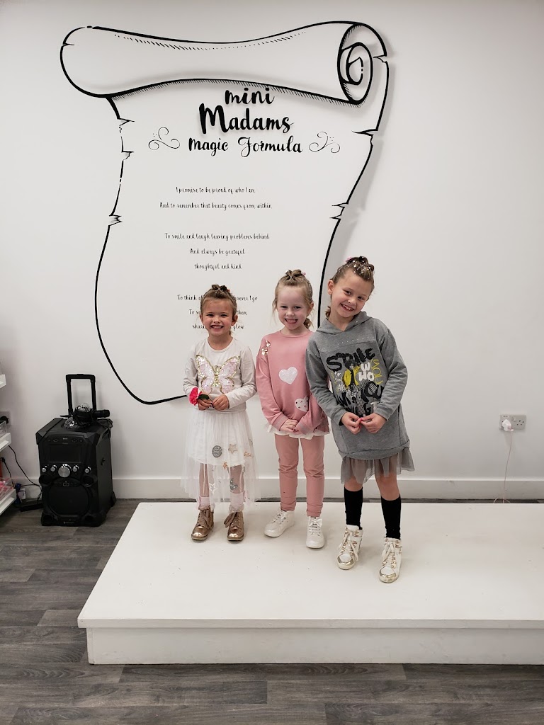 Mini Madams - Foto 4