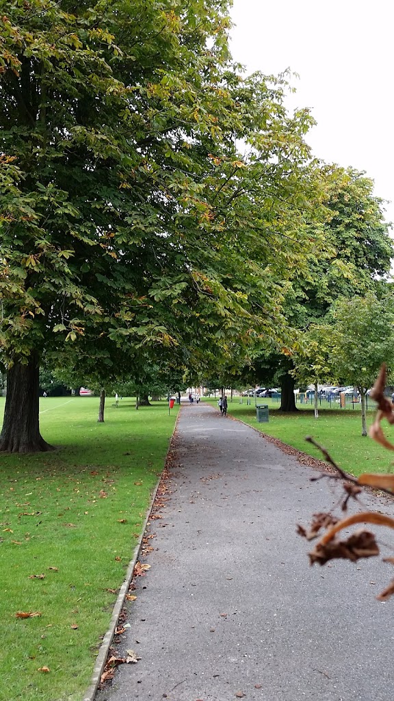 King George V Playing Field - Foto 8