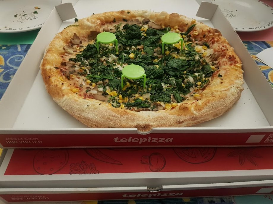 Telepizza Sto. Ovídio - Comida ao Domicílio - Foto 8