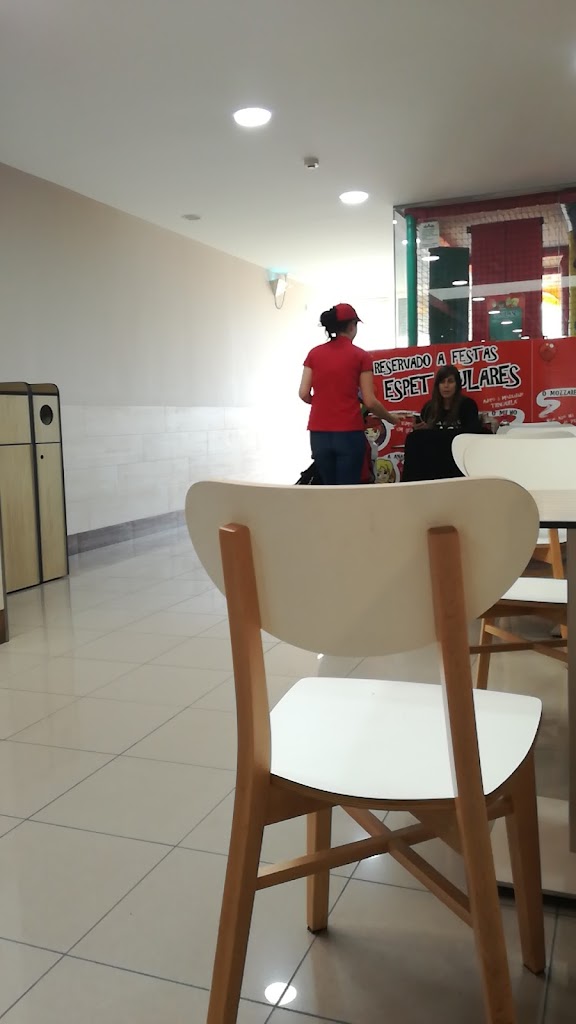 Telepizza Amial - Comida ao Domicílio - Foto 8