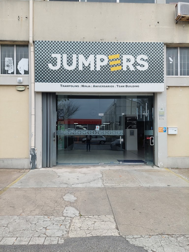 Jumpers - Trampolim Parque - Porto - Foto 1