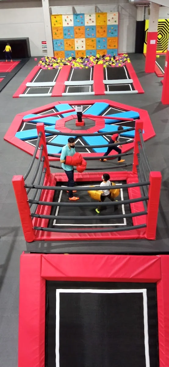 Diver Jump Trampoline Park - Santiago de Compostela - Foto 5