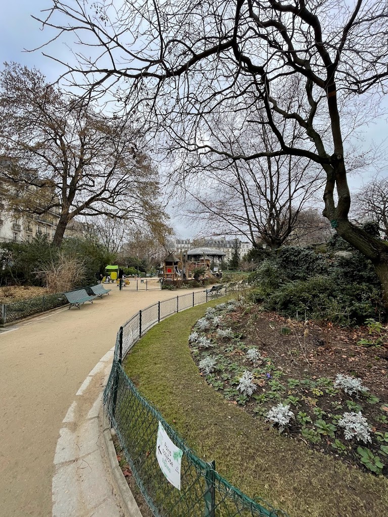 Aire de jeux pour enfants 3