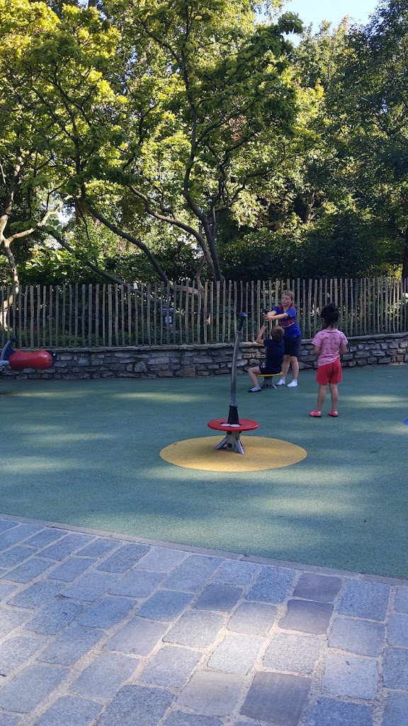 Aire de jeux Jardin Villemin - Foto 1