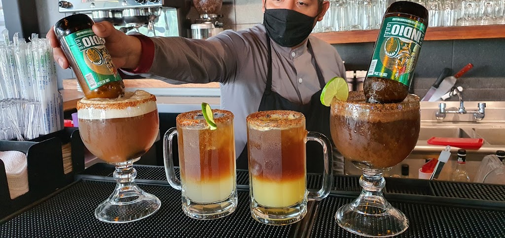 Del Pingo al Tango (Terraza Bar & Grill) 6