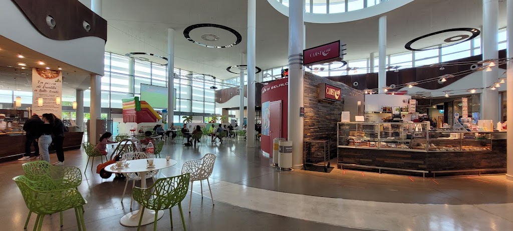 Le Maioliche Centro Commerciale 3