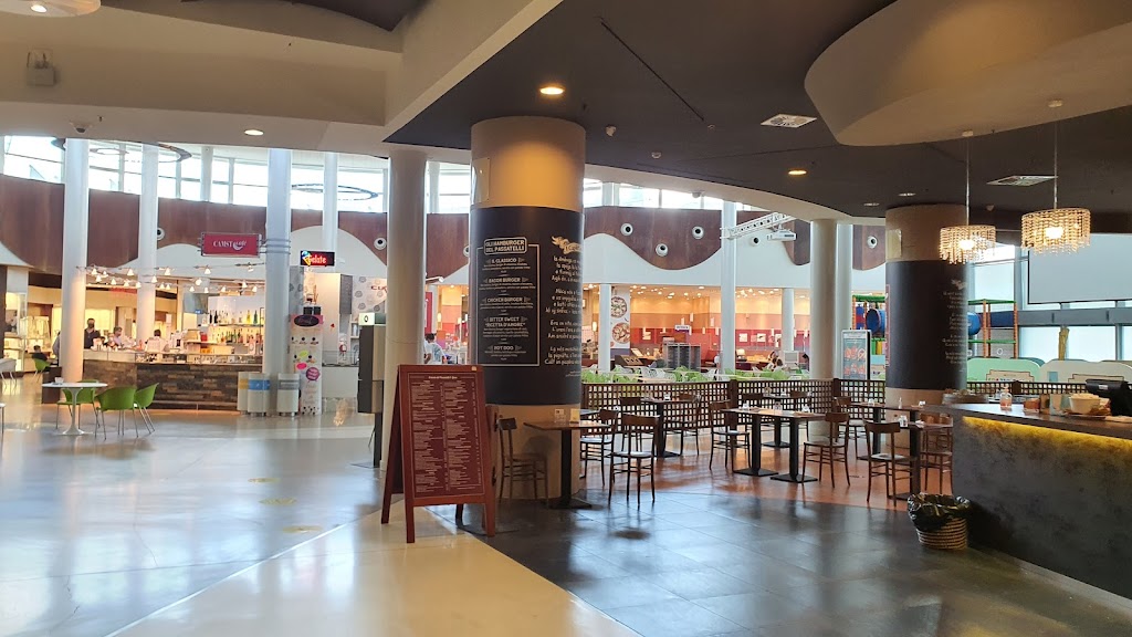 Le Maioliche Centro Commerciale 5