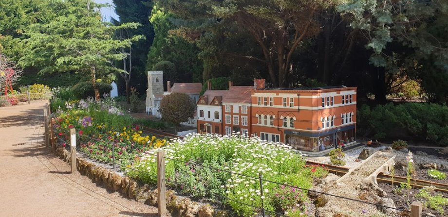 Amaze Miniature Park - Foto 4