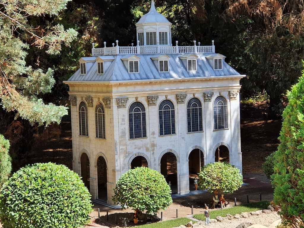 Amaze Miniature Park - Foto 1