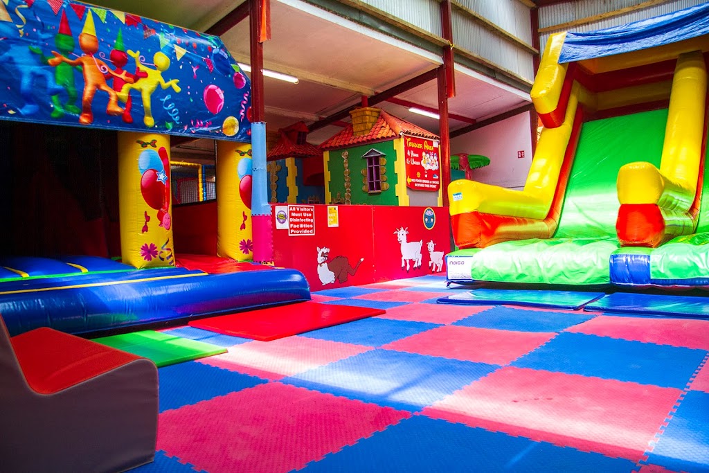 World Of Bounce And Mini Farm