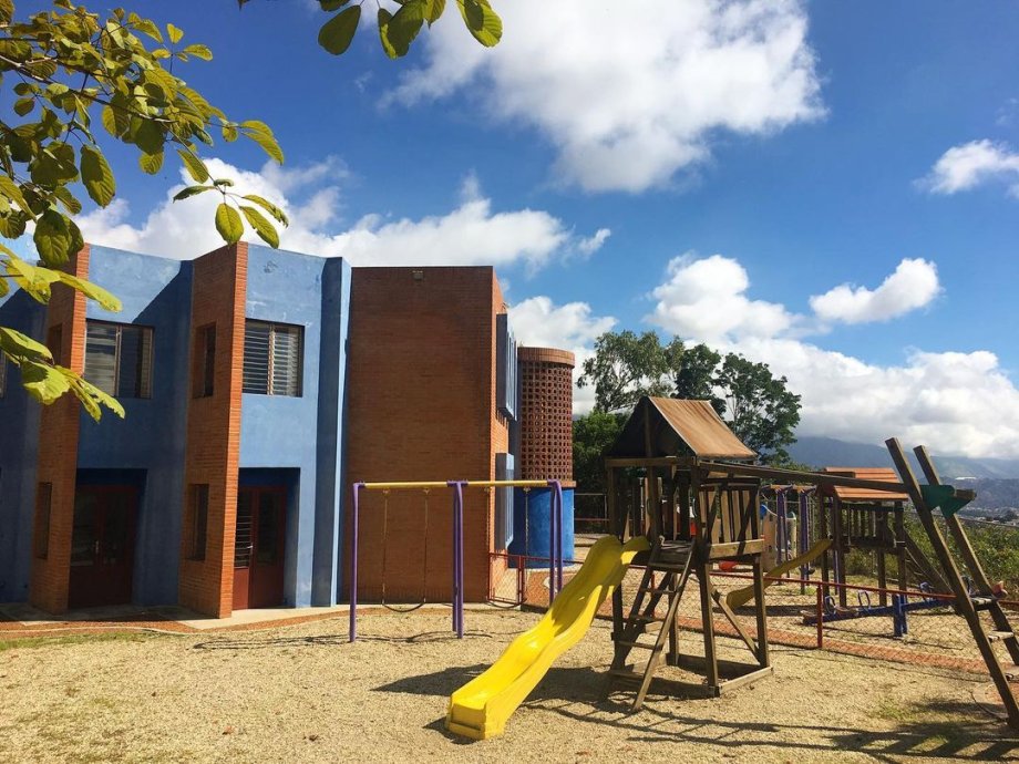 Preescolar Tamanaco - Foto 2