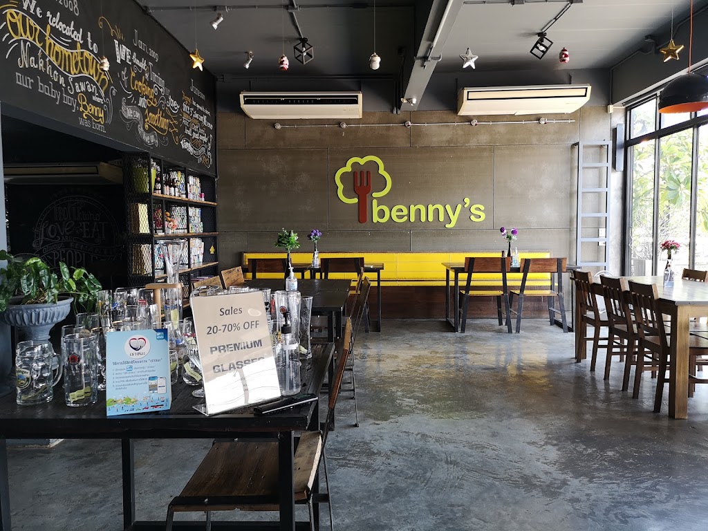 Benny's - Eatery & Craft Beer Bar - Foto 1