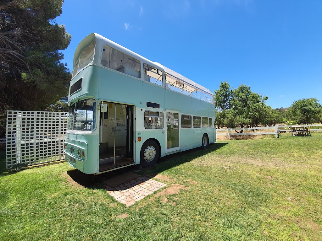 Down The Rabbit Hole Wines - Cellar Door & Restaurant - Foto 1