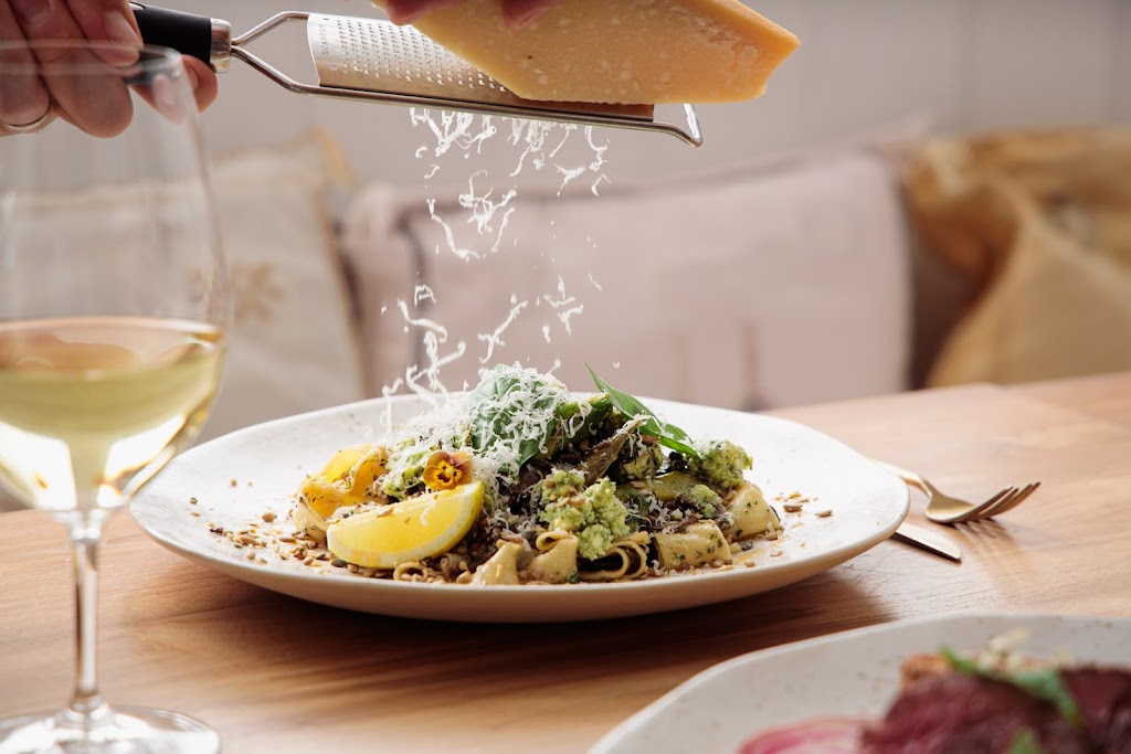 Down The Rabbit Hole Wines - Cellar Door & Restaurant - Foto 1