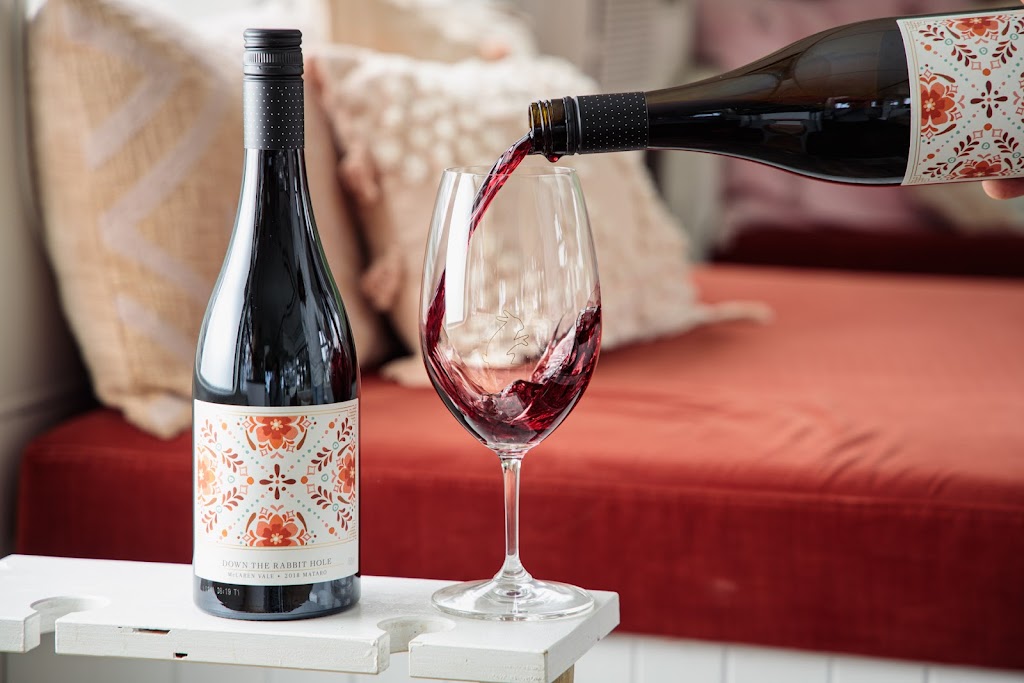 Down The Rabbit Hole Wines - Cellar Door & Restaurant - Foto 1