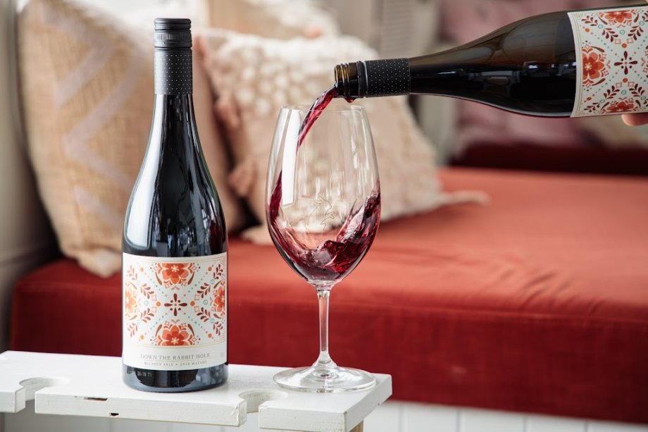 Down The Rabbit Hole Wines - Cellar Door & Restaurant - Foto 7