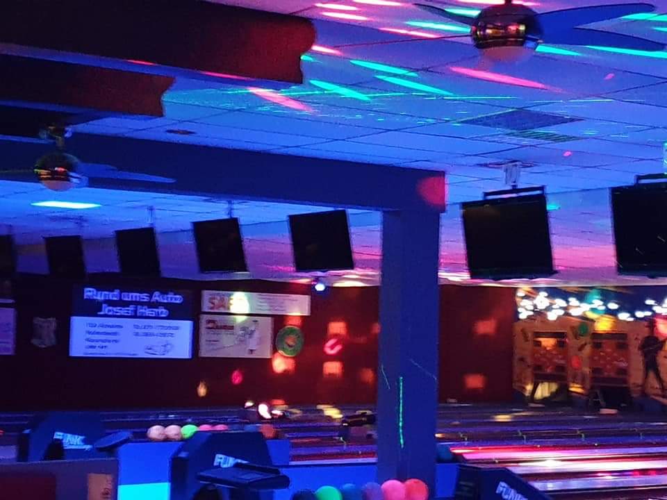 Kegel & Bowlingcenter - Foto 1