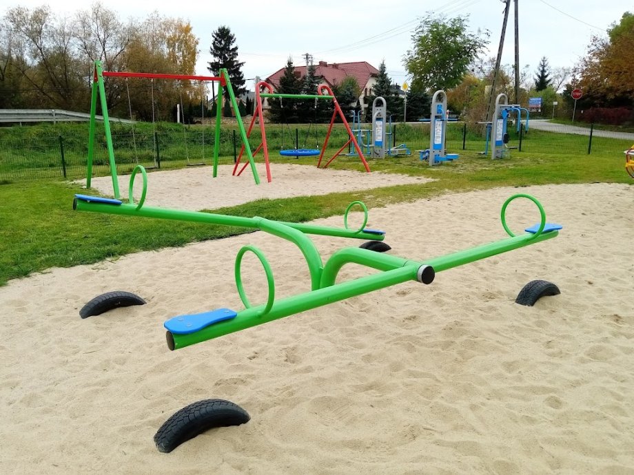 Plac zabaw - Foto 7