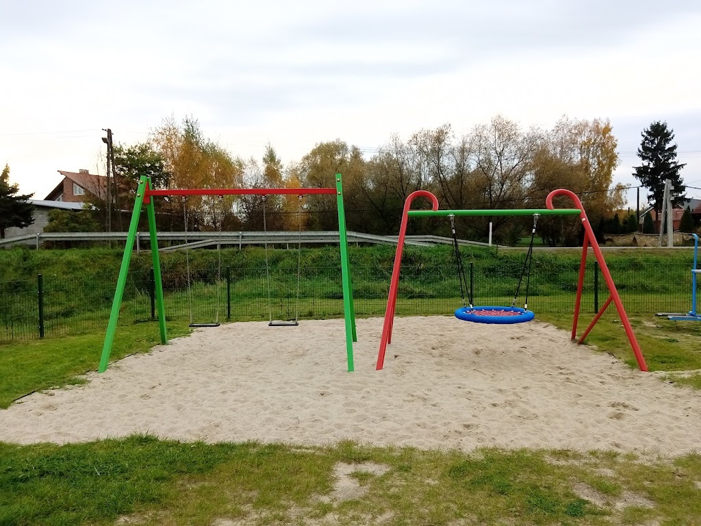 Plac zabaw - Foto 1