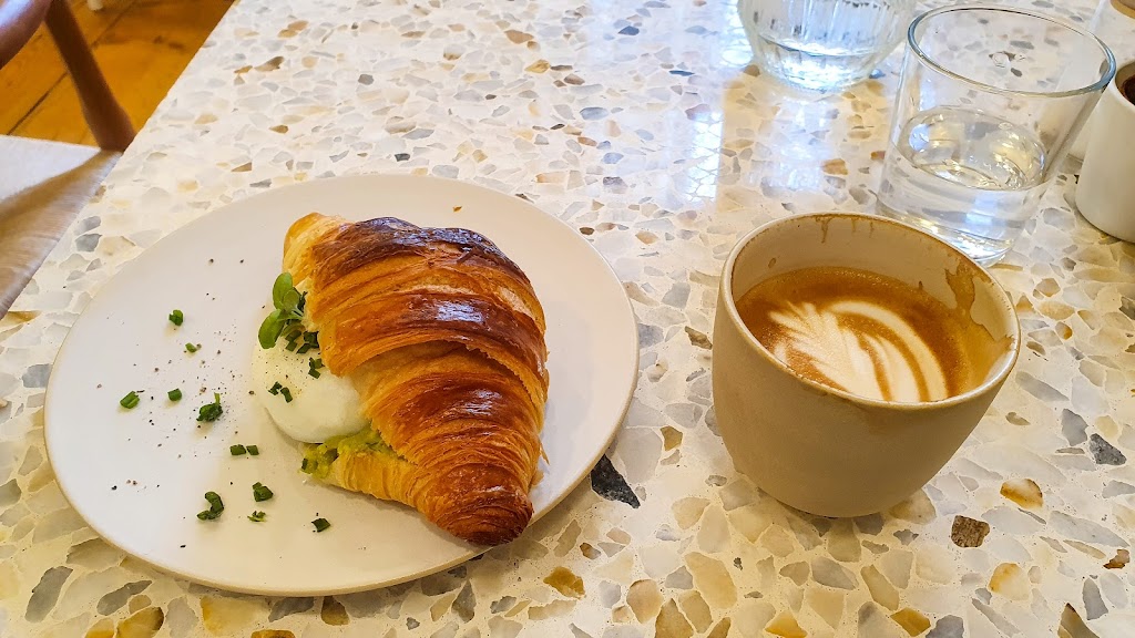 Yollie - the Popice Café - Foto 1