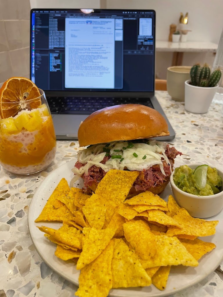 Yollie - the Popice Café - Foto 1