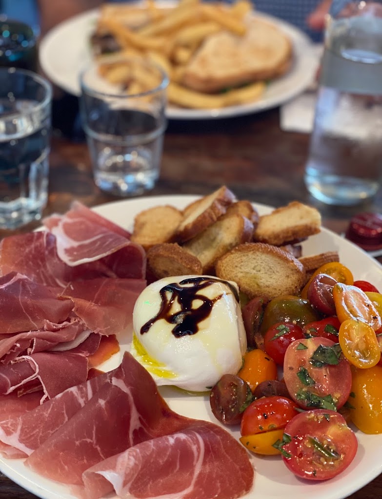 Pimlott & Strand - Foto 1