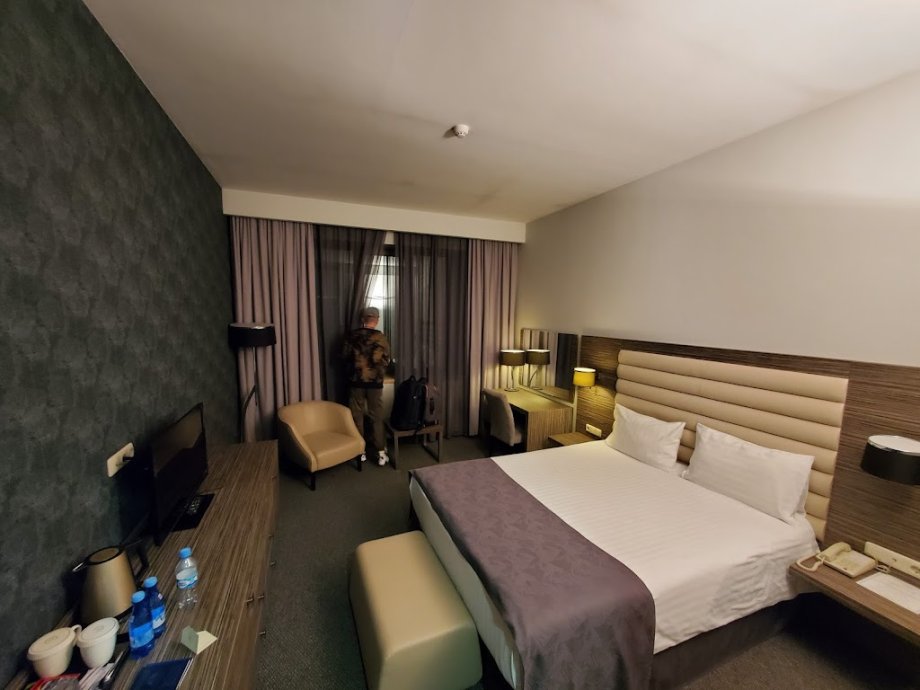 Hrazdan Hotel (President Hotel) - Foto 2